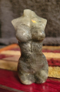 Woman Body, Goddesses, Body Models, Crystal Carvings, Beautiful!