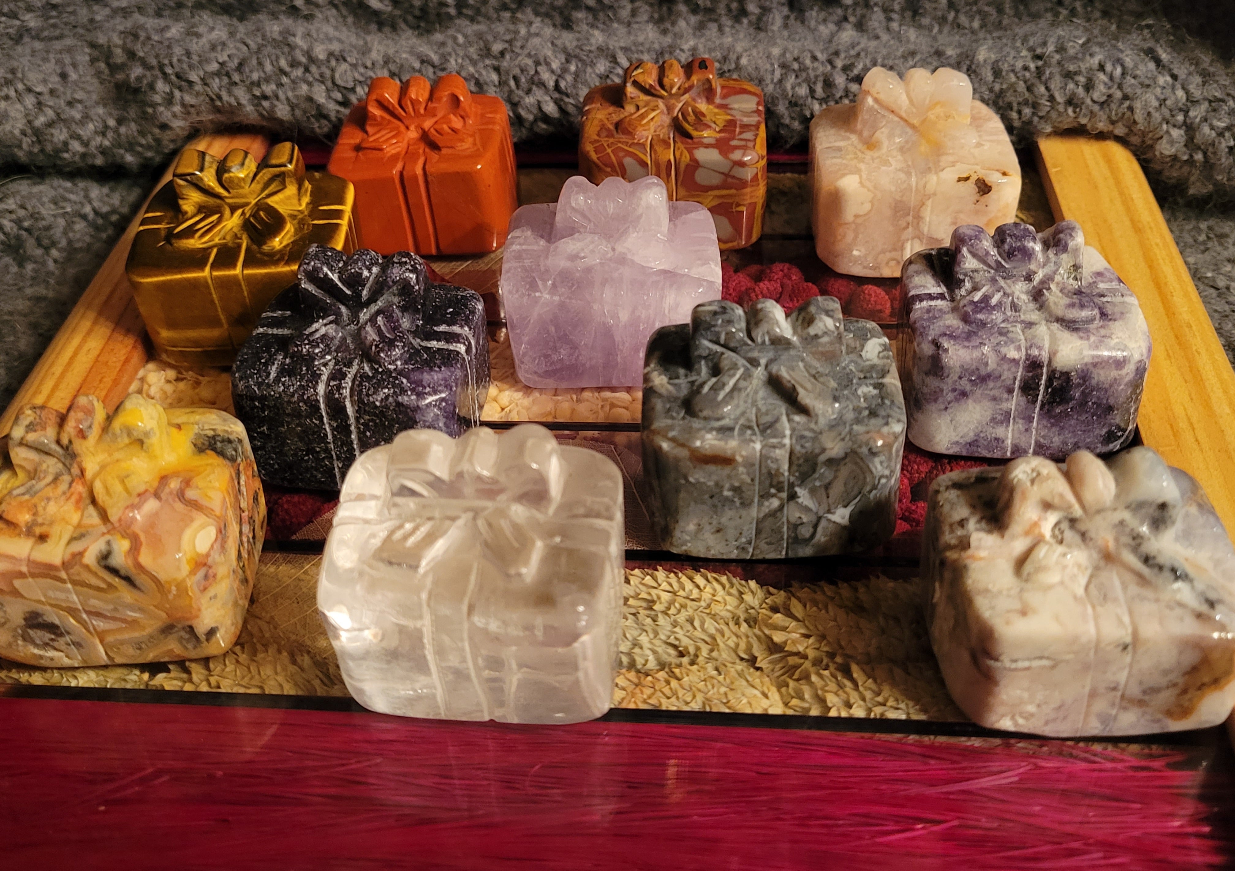 Gift Box, Surprise Box, Present Box, Mistery Gift, Crystal Carvings, Different Materials, Beautiful!