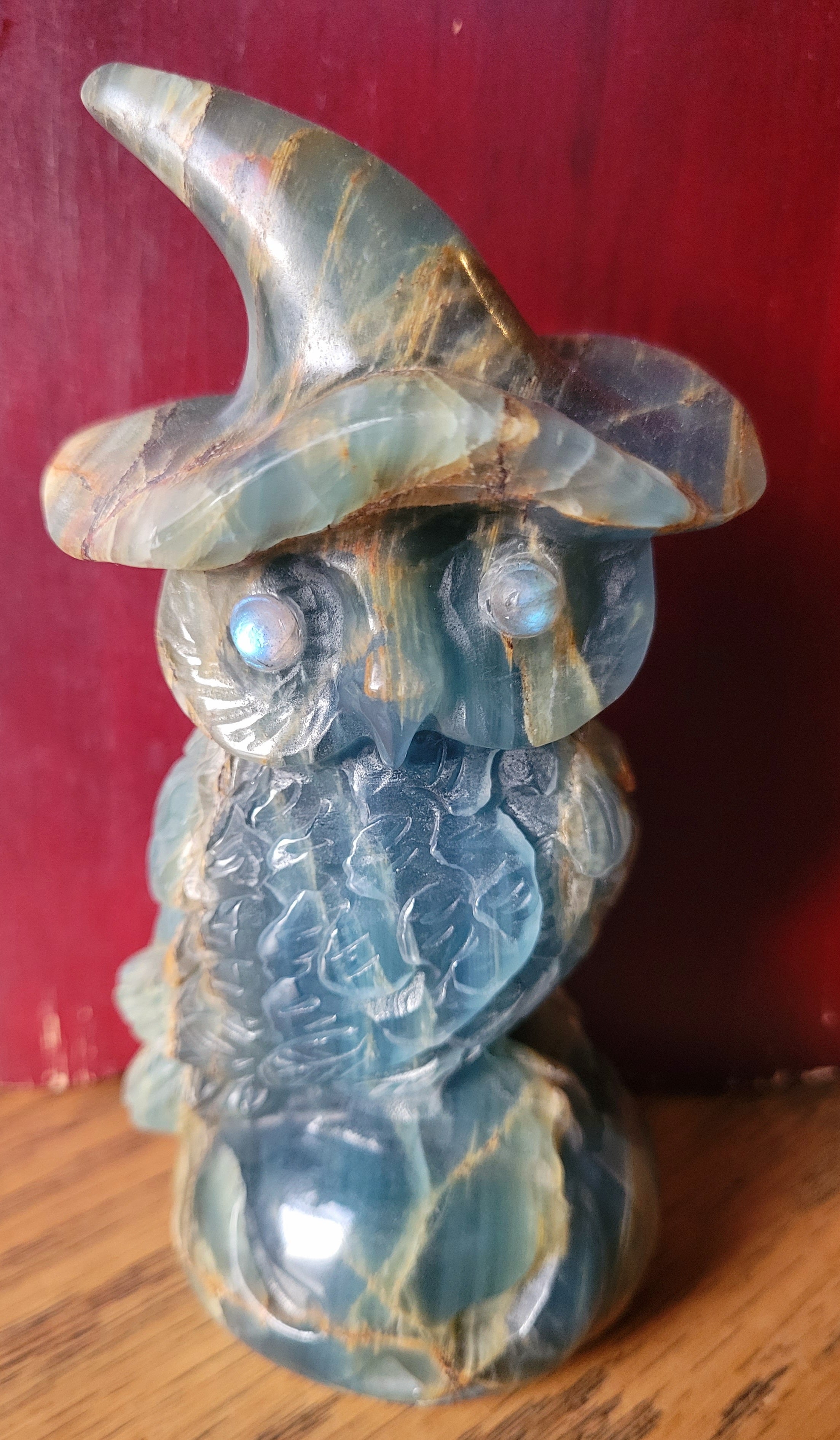 High Quality Blue Onyx Owl Carving