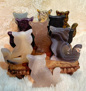 Agate Cat, Kitten shape, Slabs, Crystal Carvings, Gorgeous! Different Materials