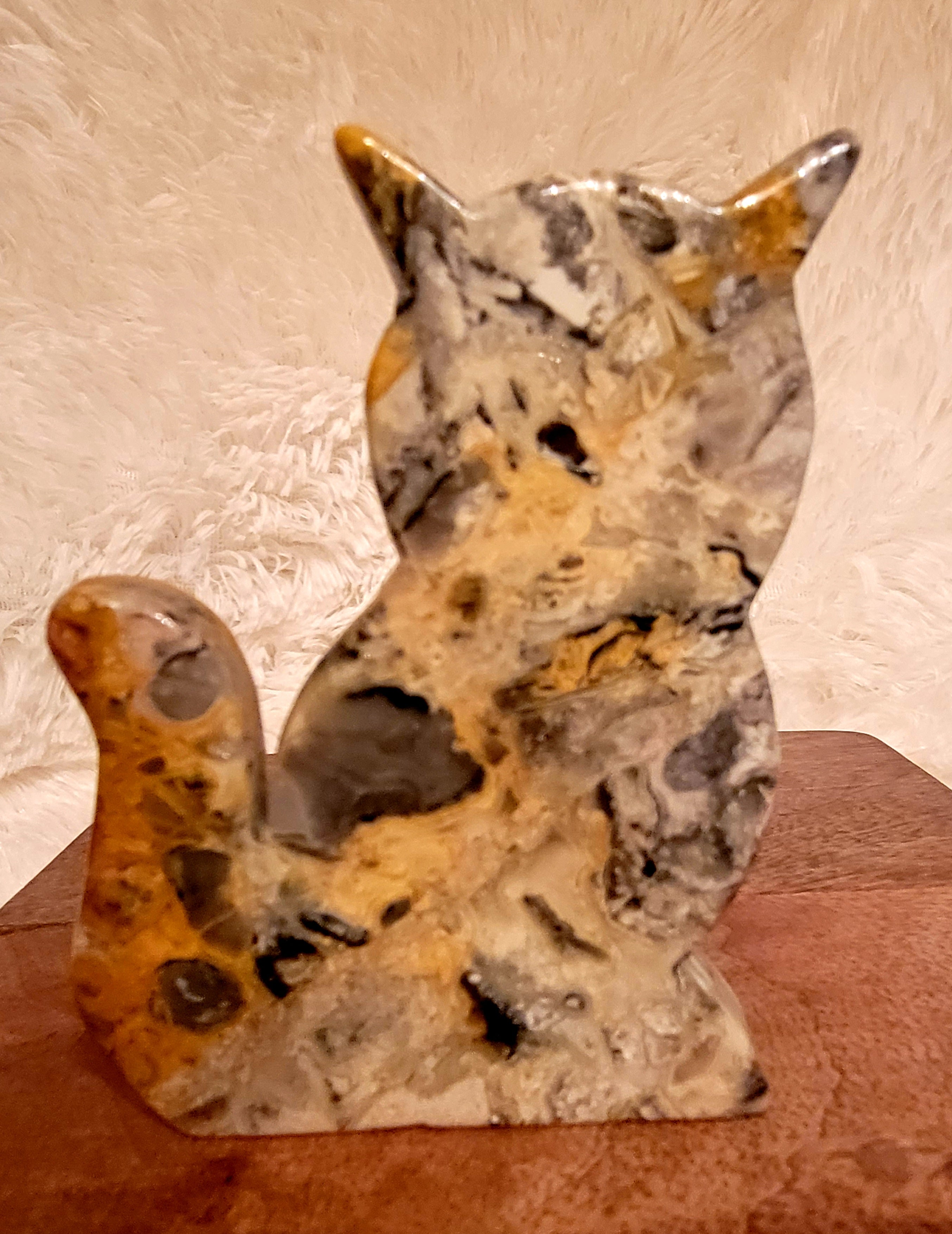 Cat, Kitten shape, Slabs, Crystal Carvings, Gorgeous! Different Materials