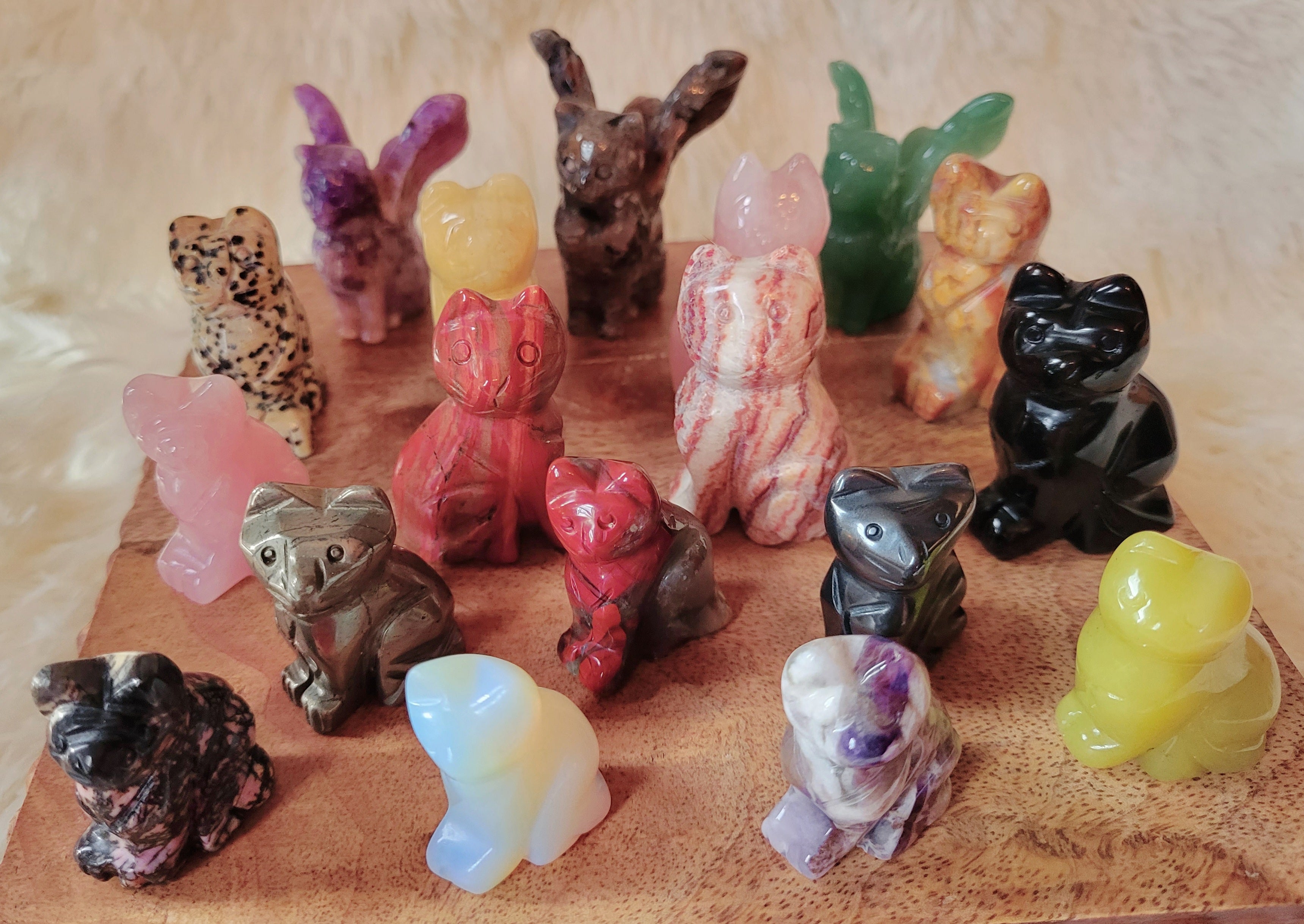 Cat, Kitten, Kitty, Crystal Carvings, Adorable!