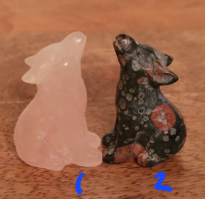 Miniature Howling Wolf, Mini Wolves, Crystal Carvings, Adorable! Different Materials