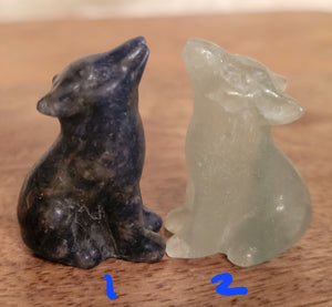 Miniature Howling Wolf, Mini Wolves, Crystal Carvings, Adorable! Different Materials