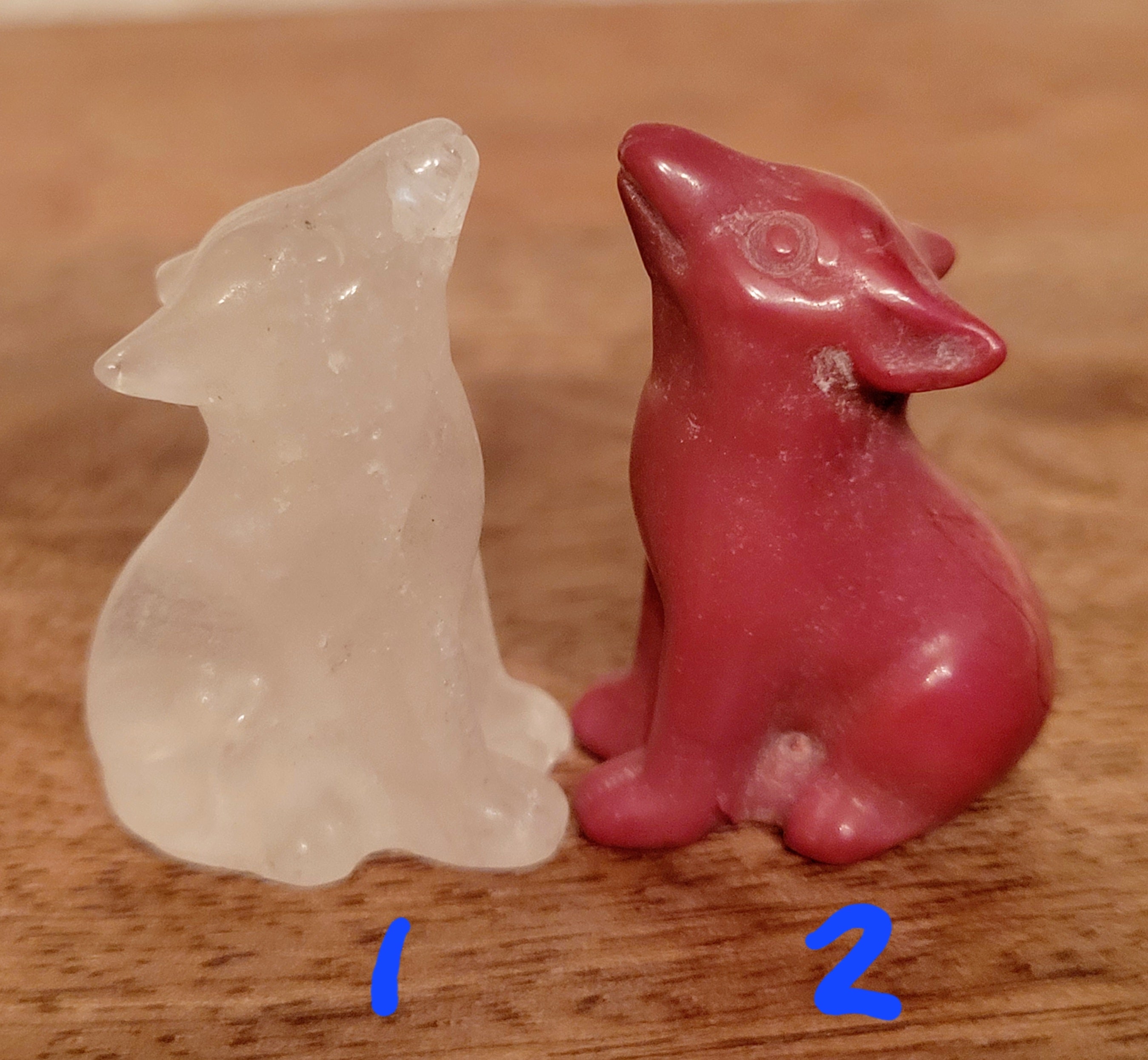 Miniature Howling Wolf, Mini Wolves, Crystal Carvings, Adorable! Different Materials