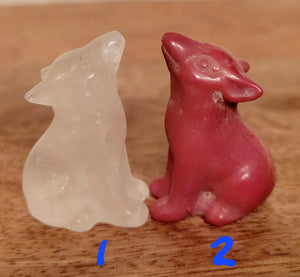 Miniature Howling Wolf, Mini Wolves, Crystal Carvings, Adorable! Different Materials