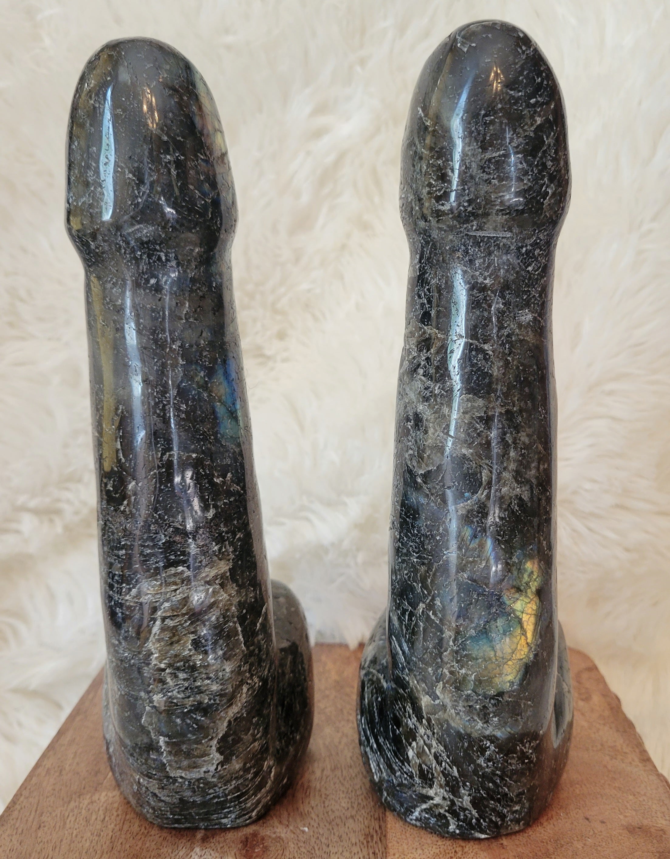 Crystal Carvings, Large Crystal Penis, Phallus, Men's Parts, Gorgeous Labradorite with Beautiful Flash!