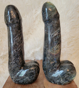 Crystal Carvings, Large Crystal Penis, Phallus, Men's Parts, Gorgeous Labradorite with Beautiful Flash!