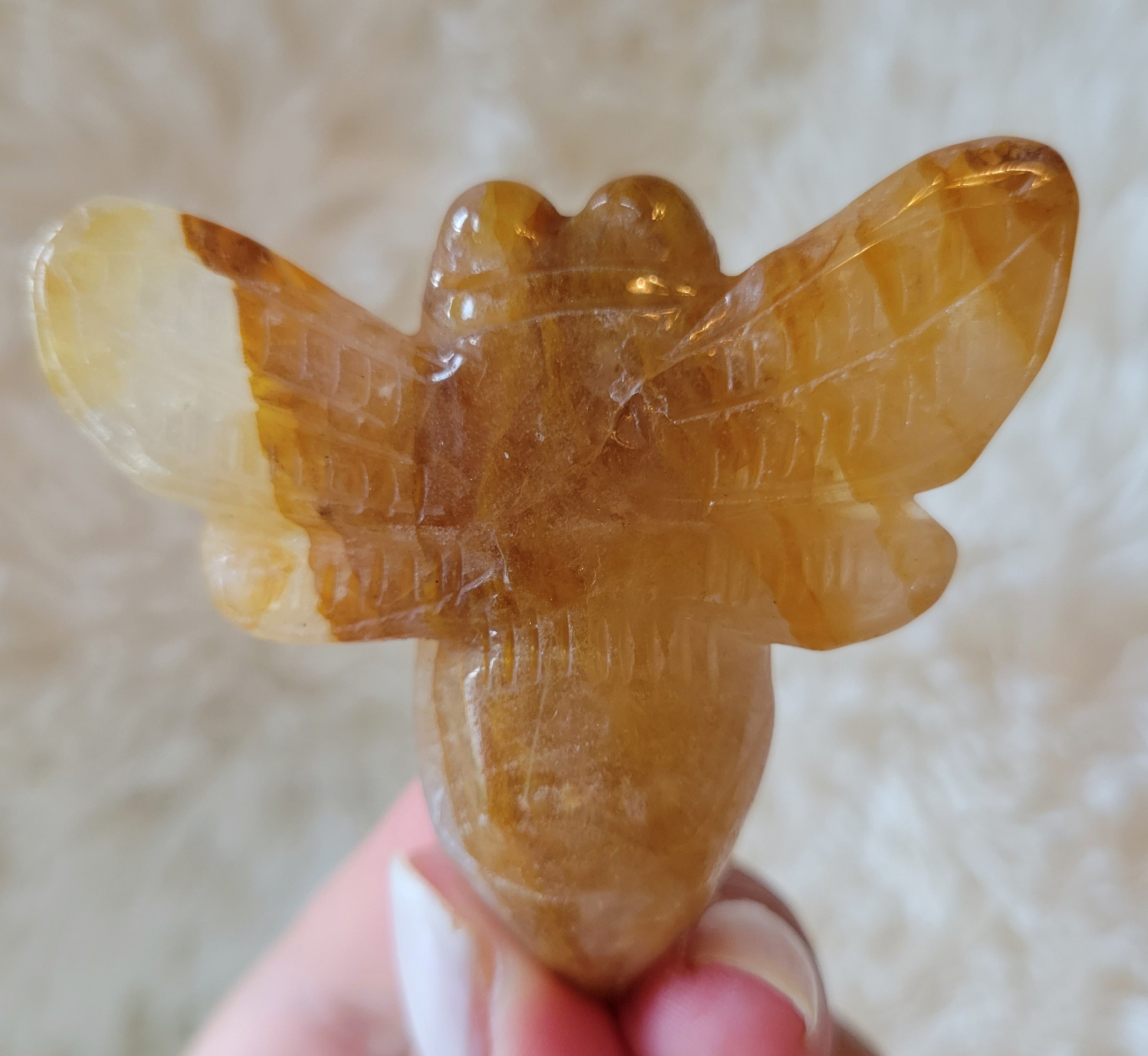 Golden Healer Bees, Honeybees, Quartz Bees, Queen Bee, Bumblebees, Crystal Carvings, Stunning Some With Rainbows!