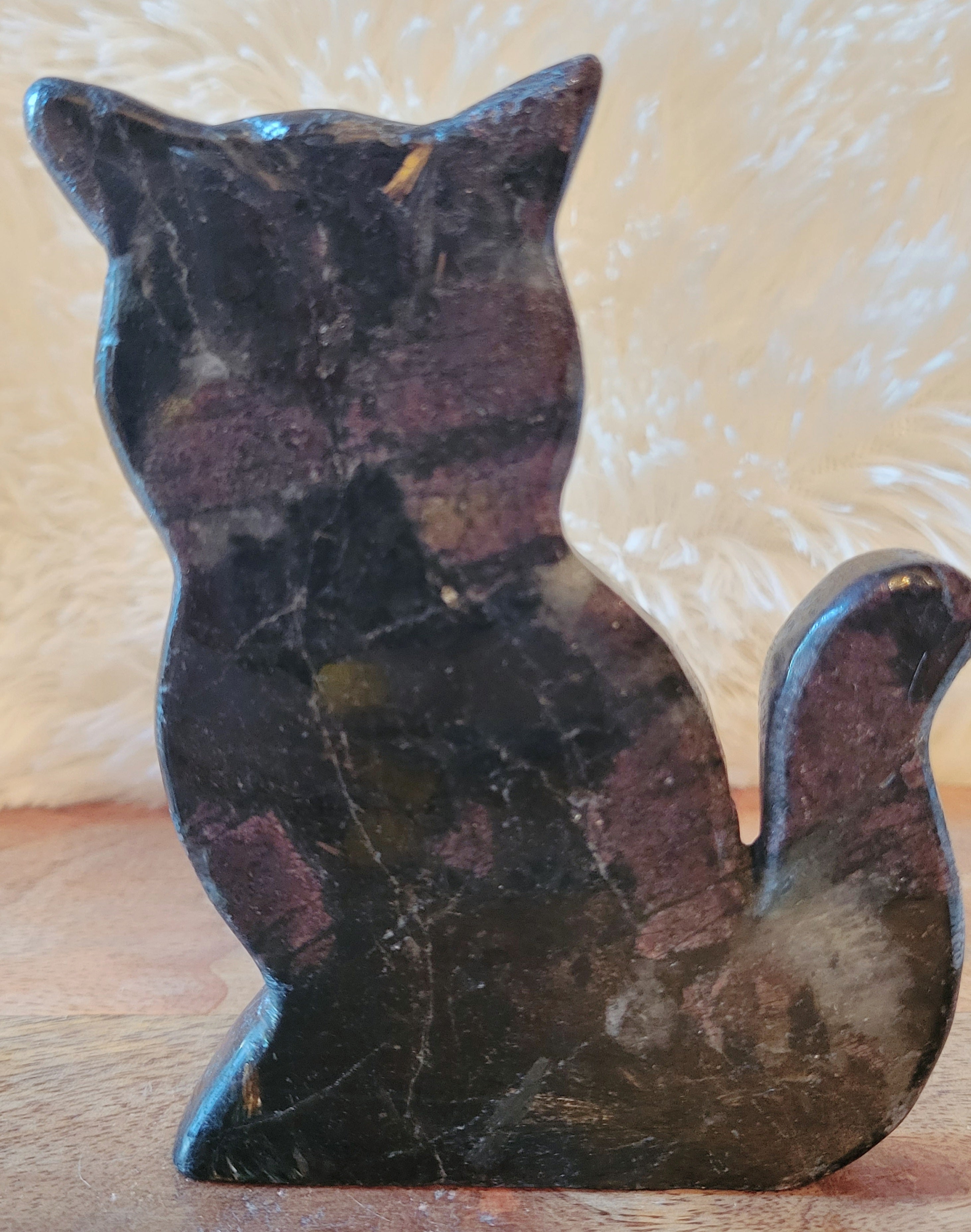 Cat, Kitten shape, Slabs, Crystal Carvings, Gorgeous! Different Materials