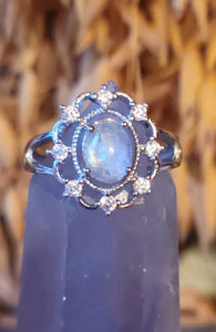 Adjustable Stone Rings, Crystal Rings, Crystal Carvings Different Materials and Designs