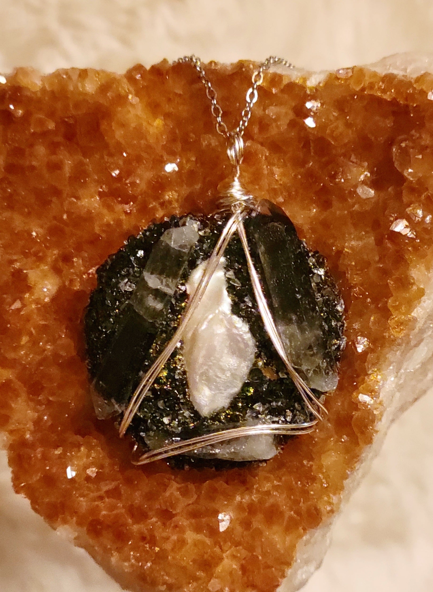 Crystal Necklaces, Stone Necklaces, Pendants, Different Materials & Styles, Gorgeous!