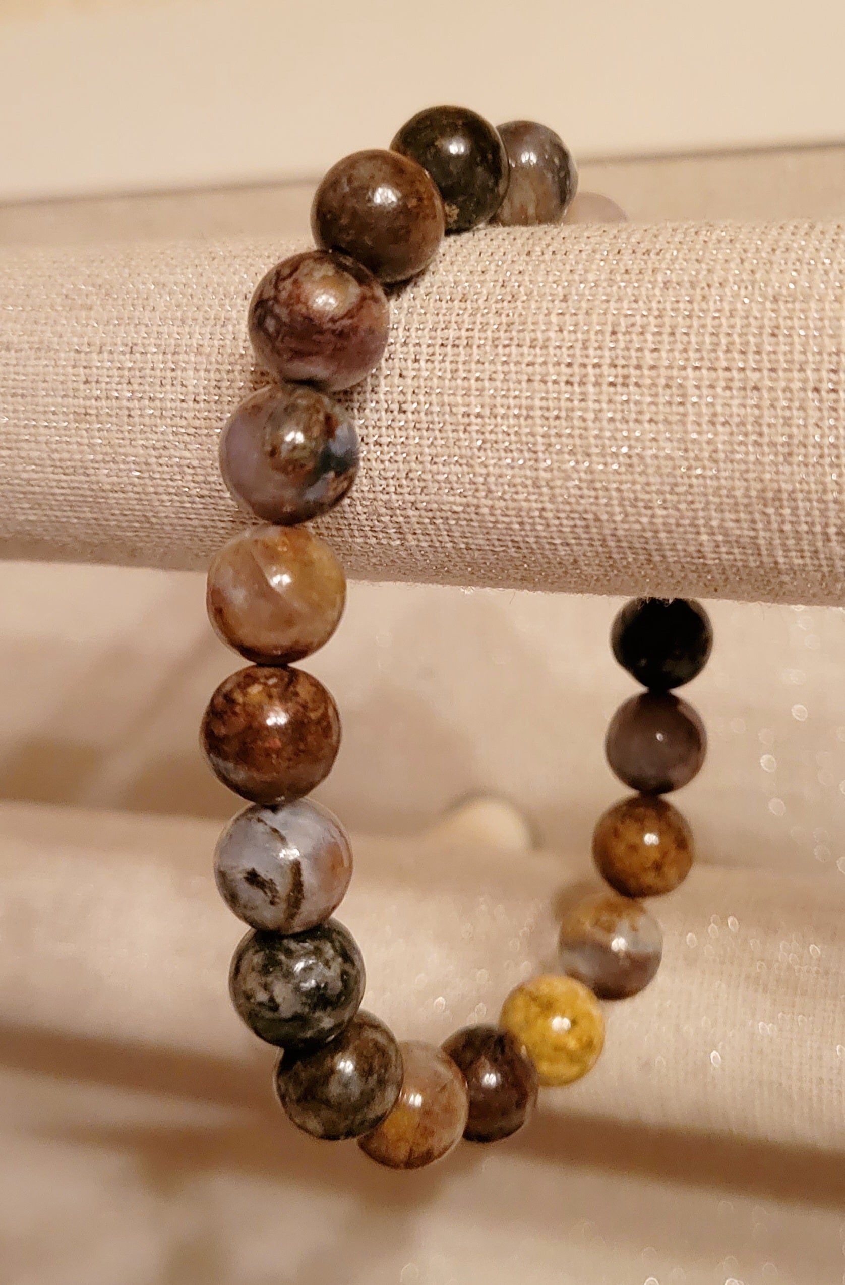 Bracelets, Stone Bracelets, Beads Bracelets, Crystal Bracelets, Different Materials 9mm