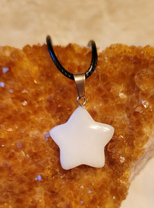 Crystal Stone Necklaces, Mushrooms, Stars, Pendulums, Flower, Hearts, Cross, Pendants, Cute!