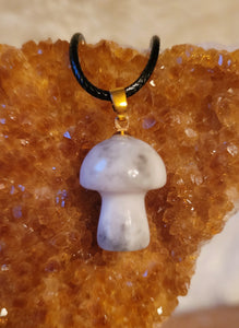 Crystal Stone Necklaces, Mushrooms, Stars, Pendulums, Flower, Hearts, Cross, Pendants, Cute!