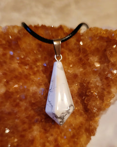 Crystal Stone Necklaces, Mushrooms, Stars, Pendulums, Flower, Hearts, Cross, Pendants, Cute!