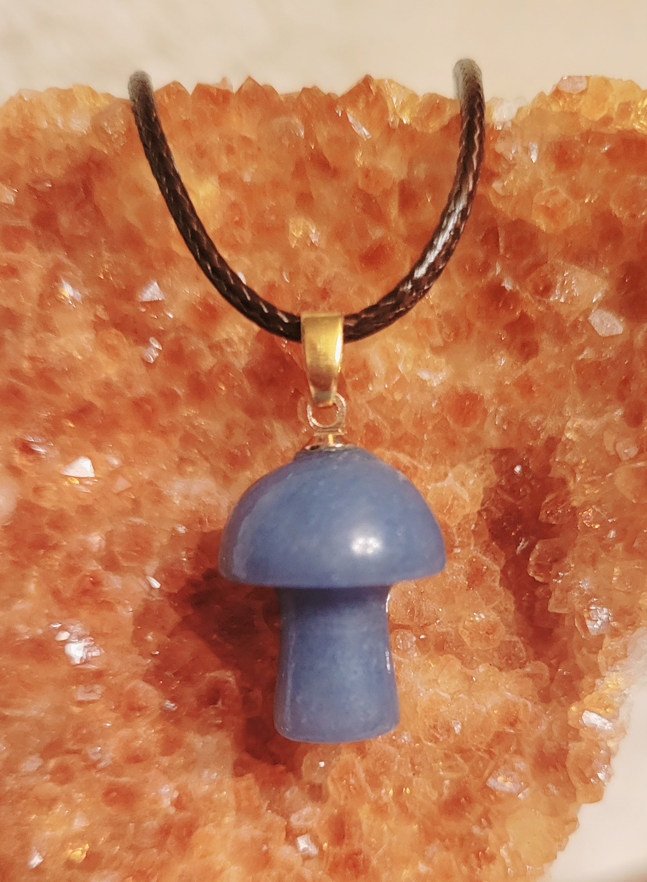 Crystal Stone Necklaces, Mushrooms, Stars, Pendulums, Flower, Hearts, Cross, Pendants, Cute!