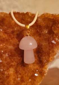 Crystal Stone Necklaces, Mushrooms, Stars, Pendulums, Flower, Hearts, Cross, Pendants, Cute!