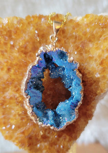 Crystal Necklaces, Stone Necklaces, Pendants, Different Materials & Styles, Gorgeous!