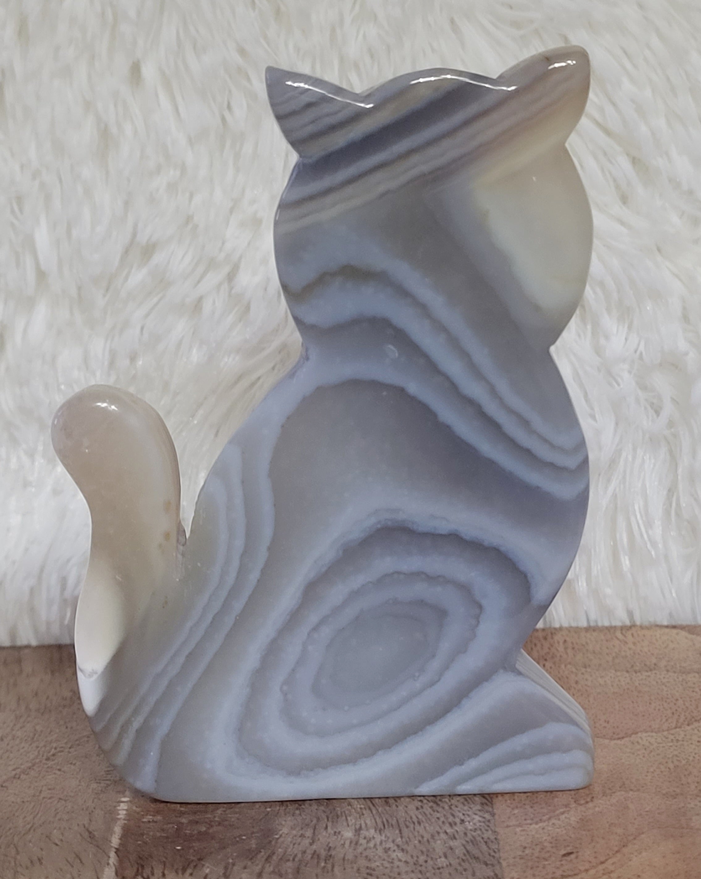 Agate Cat, Kitten shape, Slabs, Crystal Carvings, Gorgeous! Different Materials